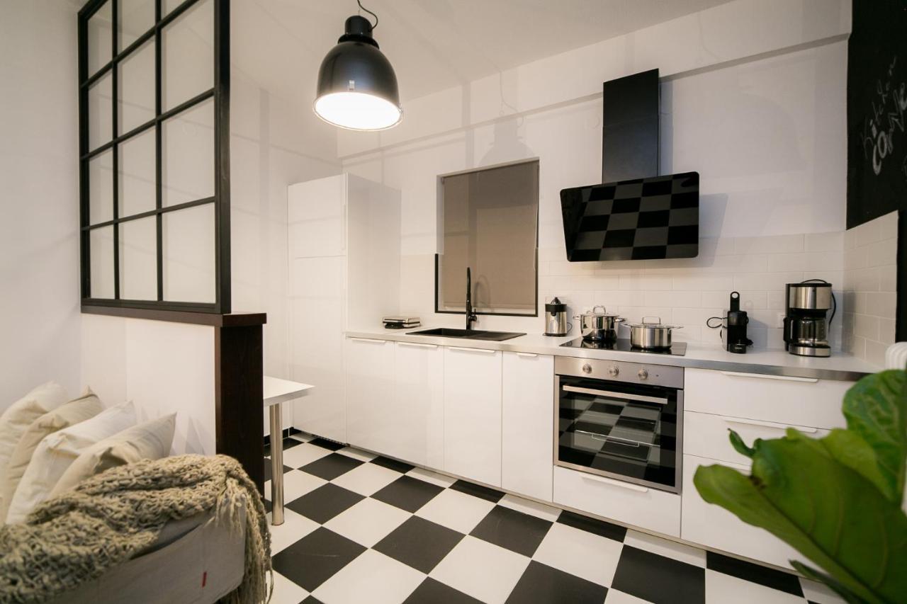 Fena Uptown Easy Living Apartment 沃洛斯 外观 照片